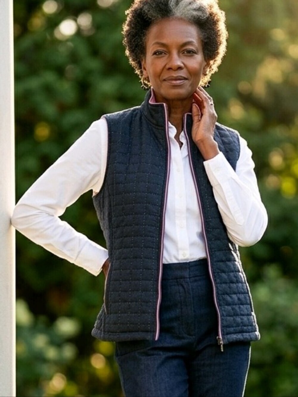 Blast lightweight vest cotton blend Sz L unique cross stitching